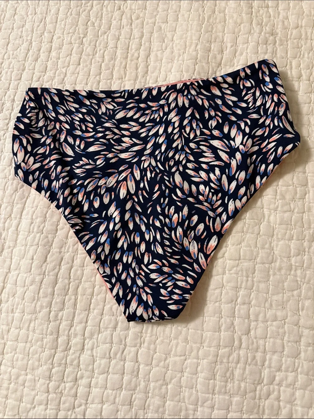 Carve Designs Reversible High-Waist Bikini Bottoms in Navy and Peach - Picture 2 of 5